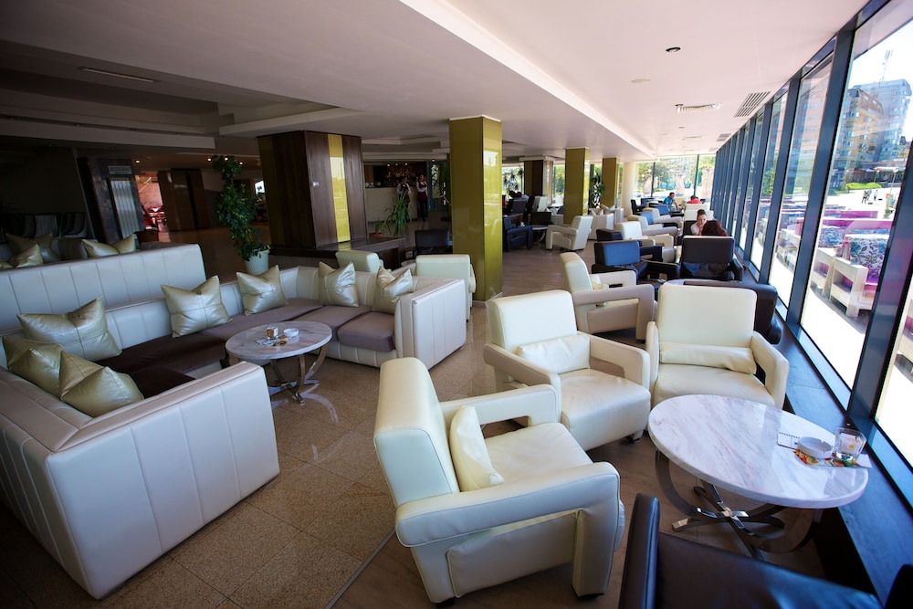 Hotel Delta 3 35/64