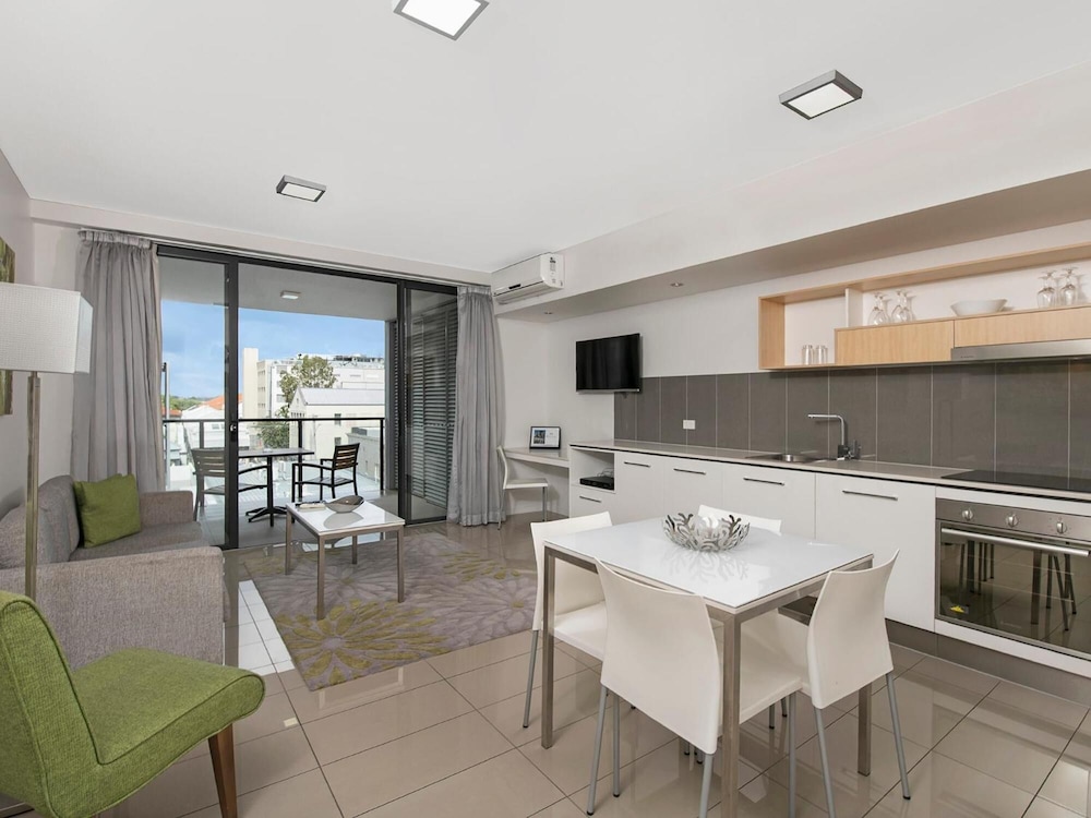 Atrio Apartments 49/69