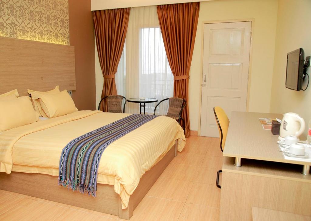 Muara Hotel and Mall Ternate 10/50