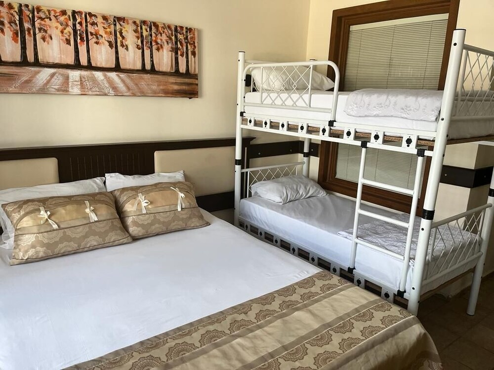 TELMESSOS HOTEL 28/58