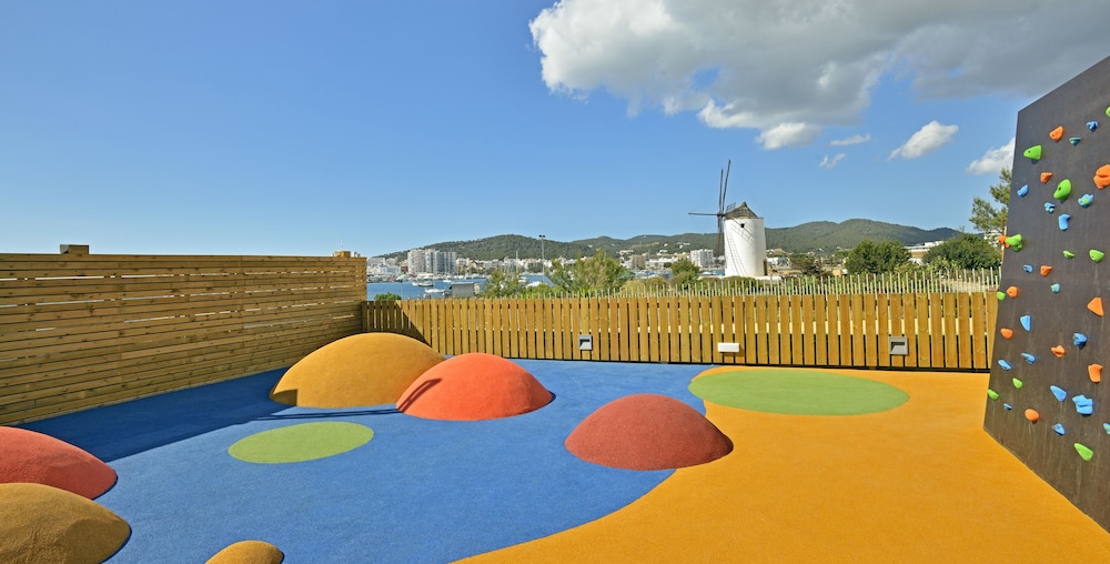 NYX Hotel Ibiza - Adults Only 60/71