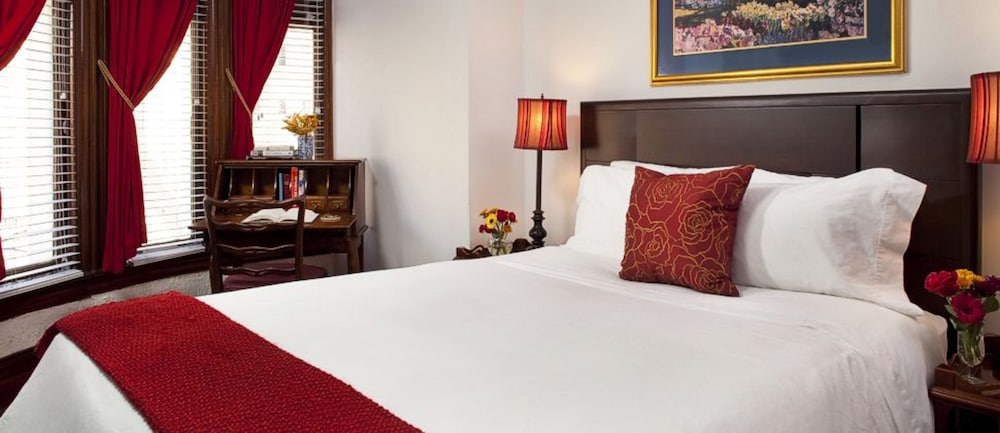 American Guest House 27/50