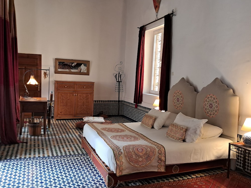 Riad Al Bartal 14/50