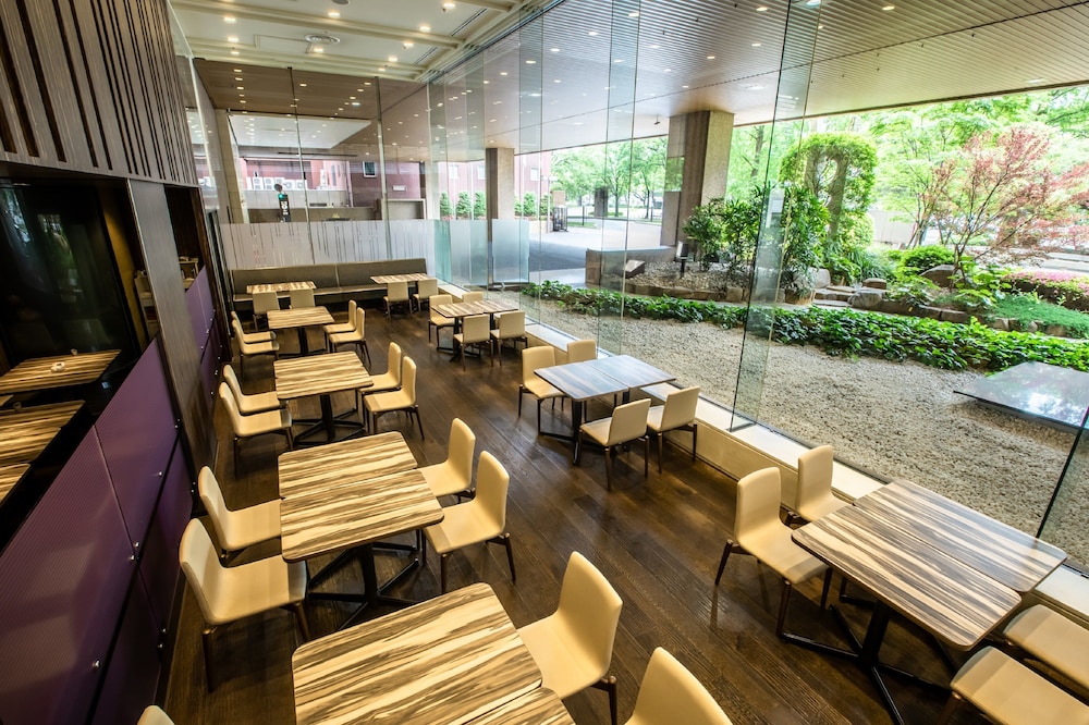 Ana Crowne Plaza Hotel Hiroshima 57/76