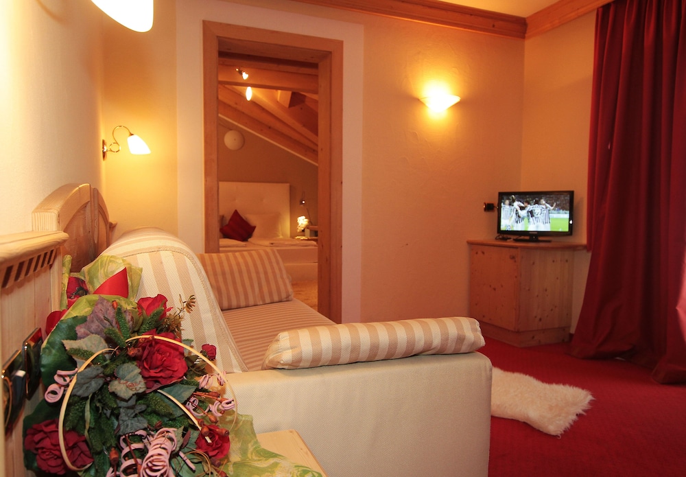 Cristallo Hotel 38/69