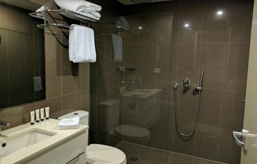 Adina Serviced Apartments Canberra Dickson 54/57