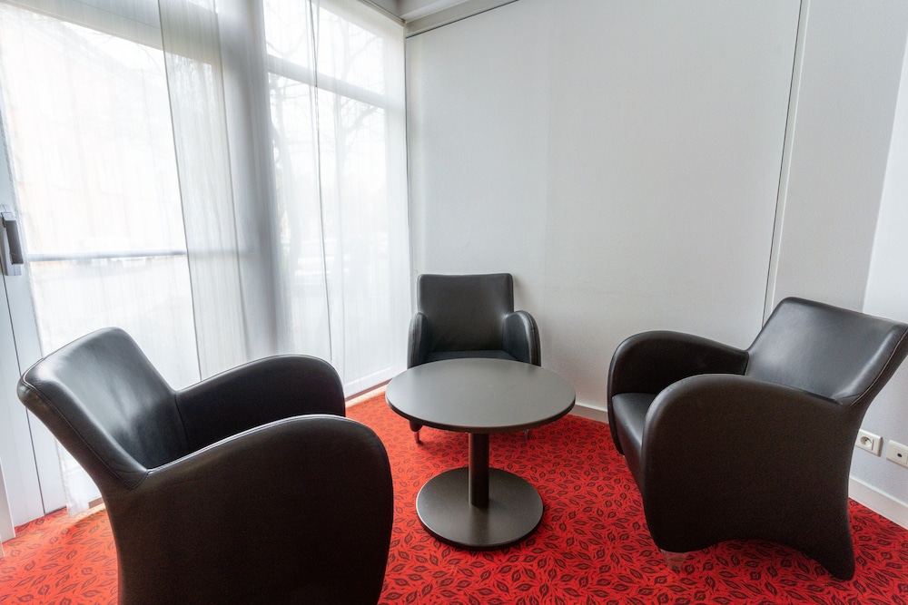 BRIT HOTEL BELFORT CENTRE-LE BOREAL 57/62