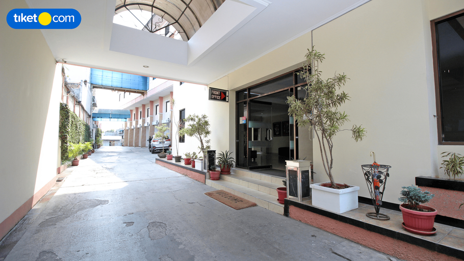 Bukit Dago Hotel 10/11