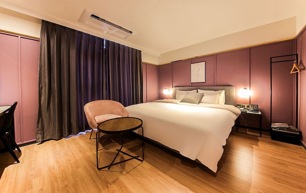 Hotel Yaja Chungmu Jagalchi 11/44
