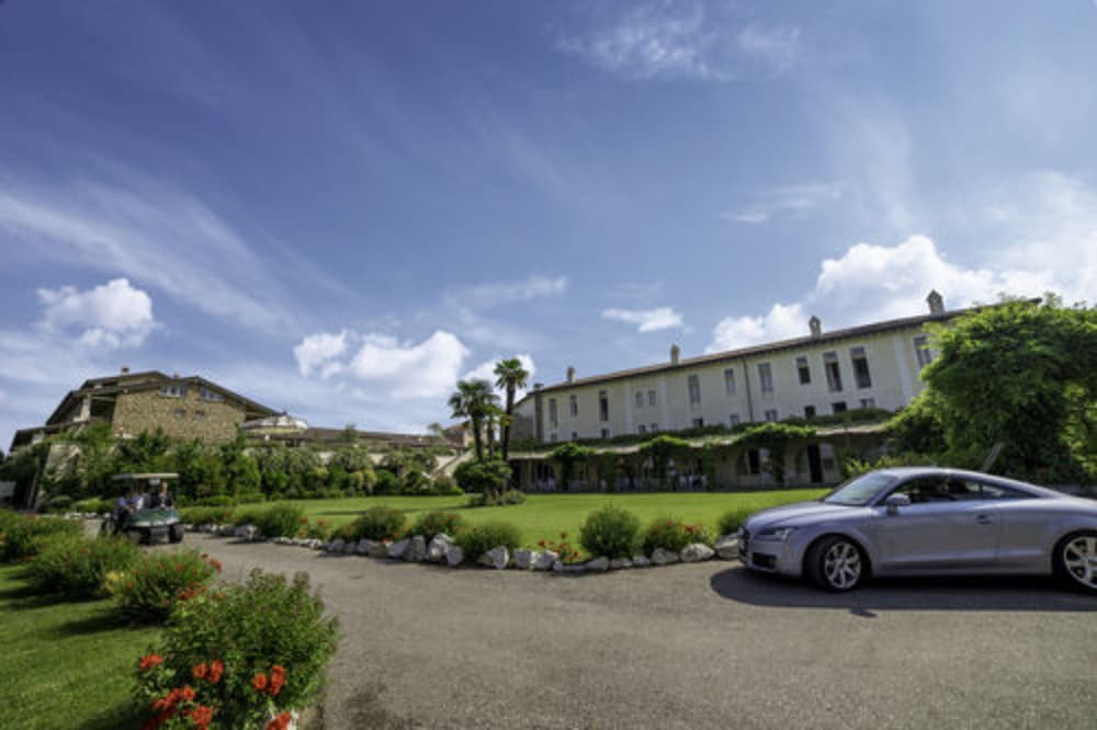 Chervo Golf Apartments San Vigilio 15/29
