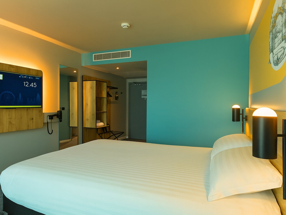 غرفة بسرير مزدوج، B&B HOTEL Inverness 5/8