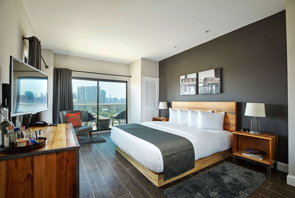Ravel Hotel Trademark Collection By Wyndham 11/36