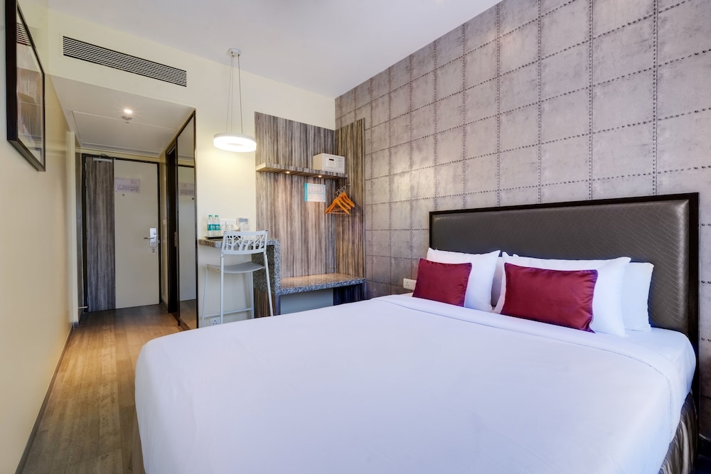 7 Apple Hotel 14/60