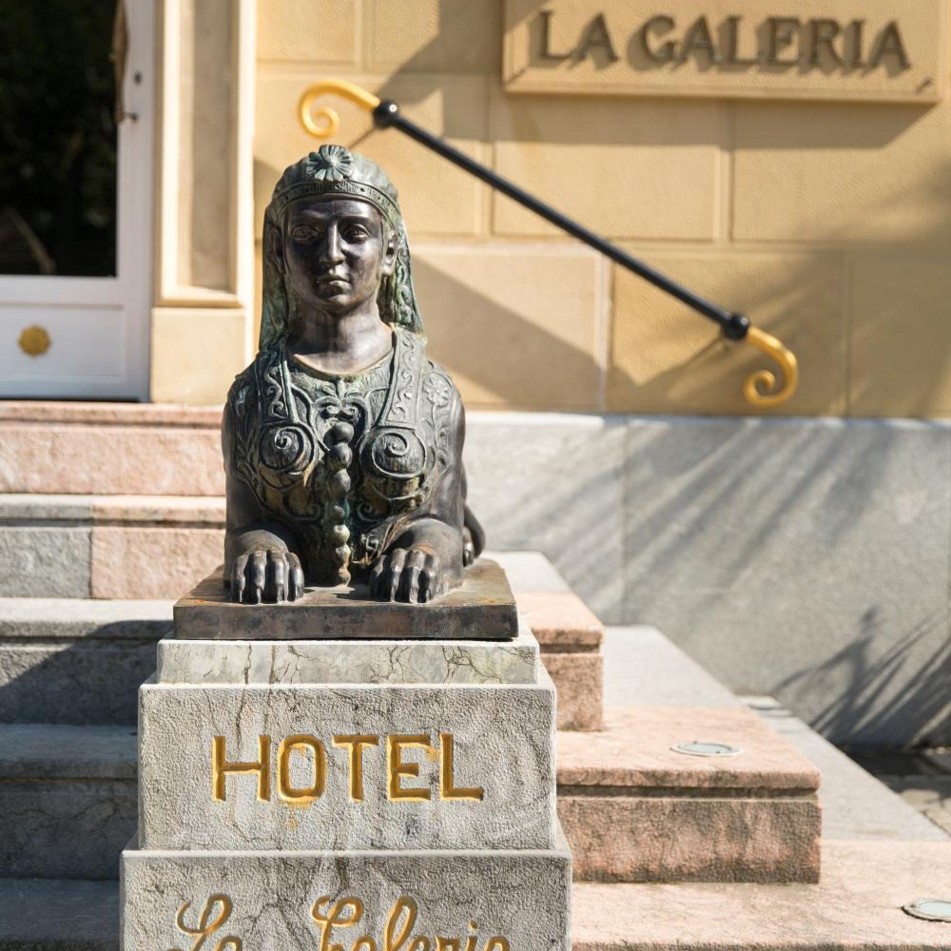 LA GALERIA 11/52