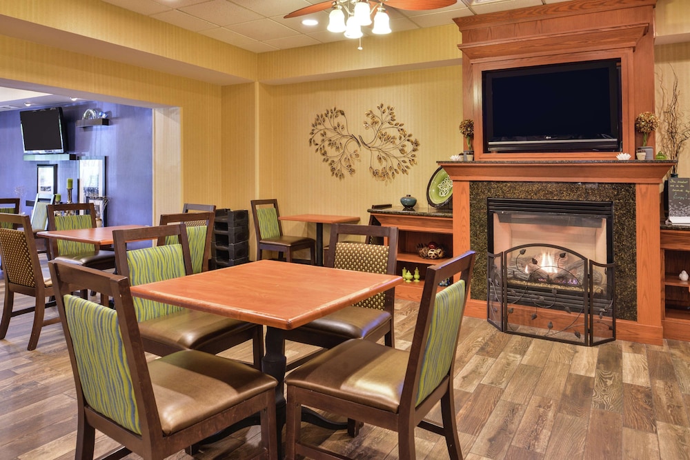 Hampton Inn Harrisonburg South 45/53