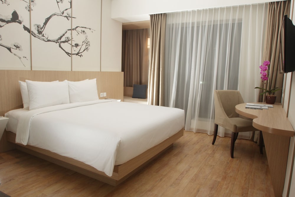 Hotel Santika Mega City Bekasi 13/49