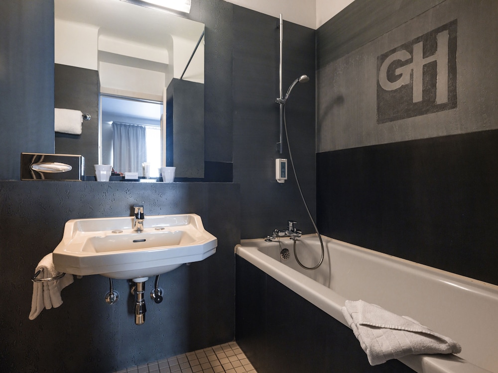 Le Grand Hotel 58/59