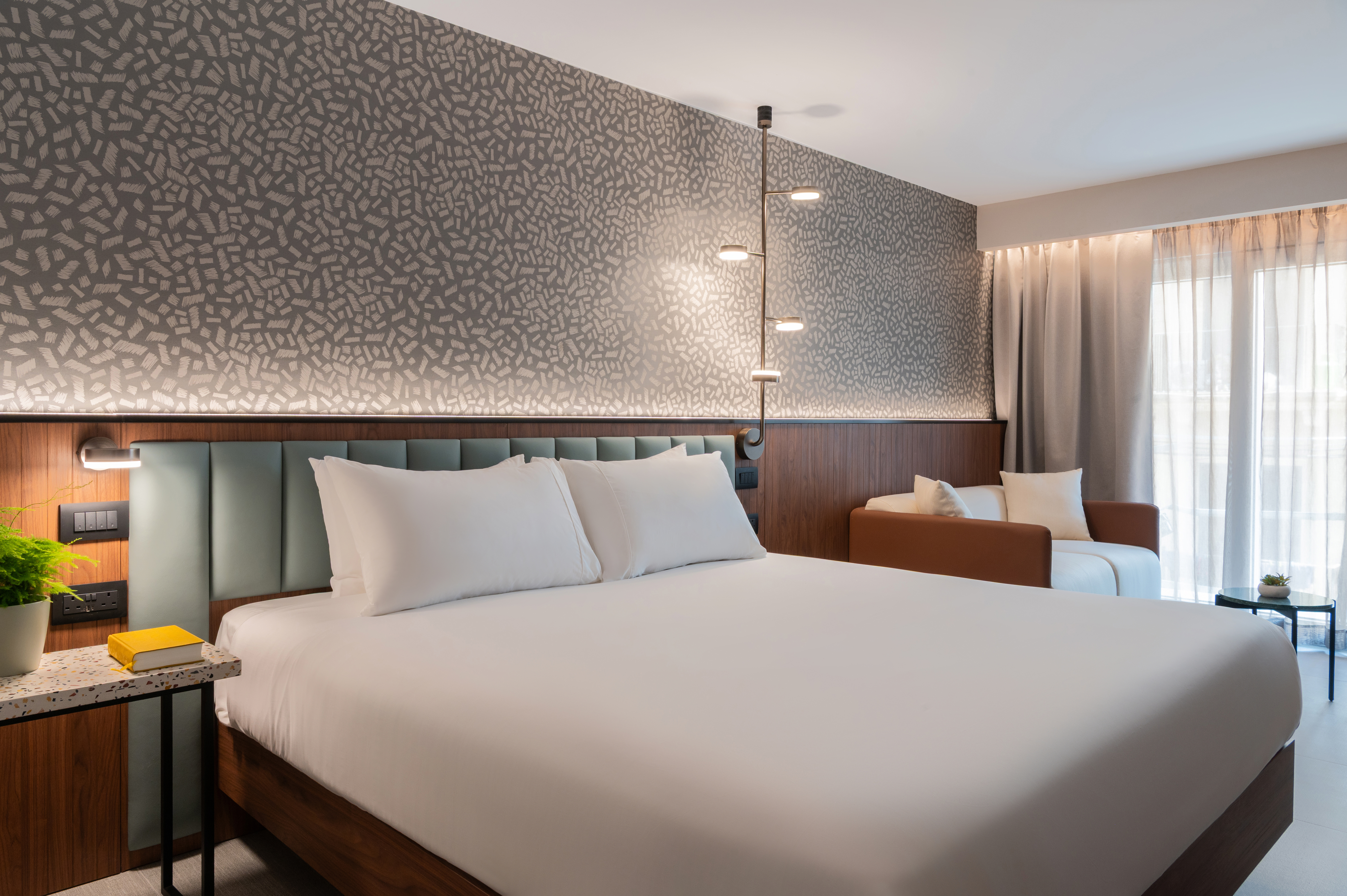 Room, Double Bed