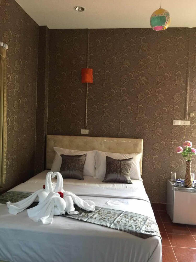 Paifha Beach Resort 25/45
