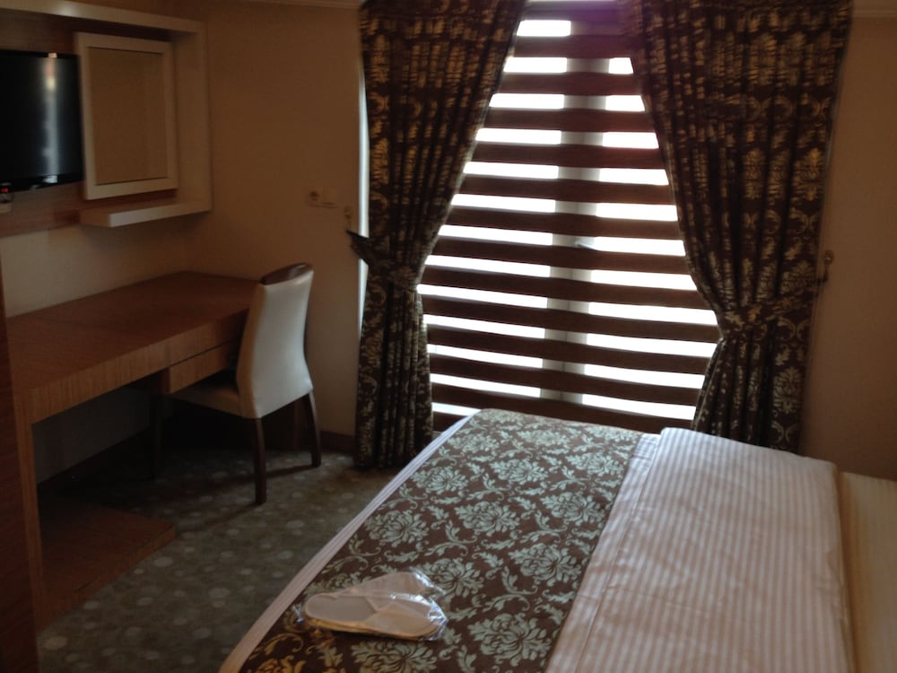 Cebeciler Hotel 19/42