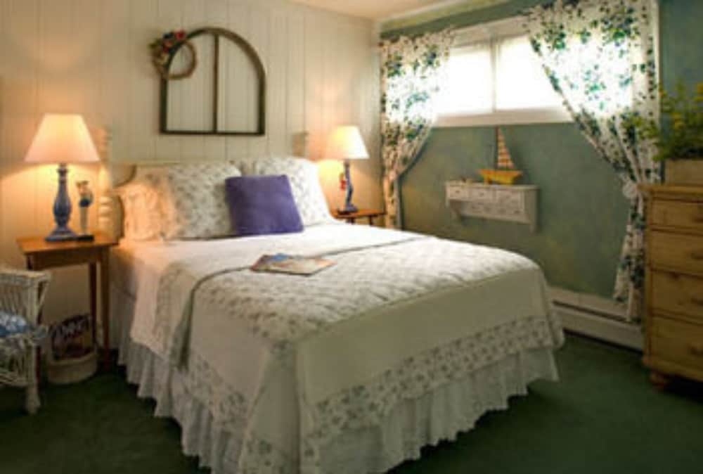 Deerhill Inn 14/77