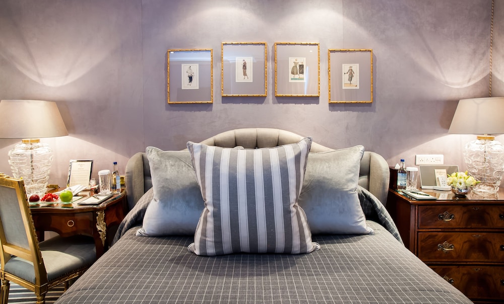 Milestone Hotel 36/85