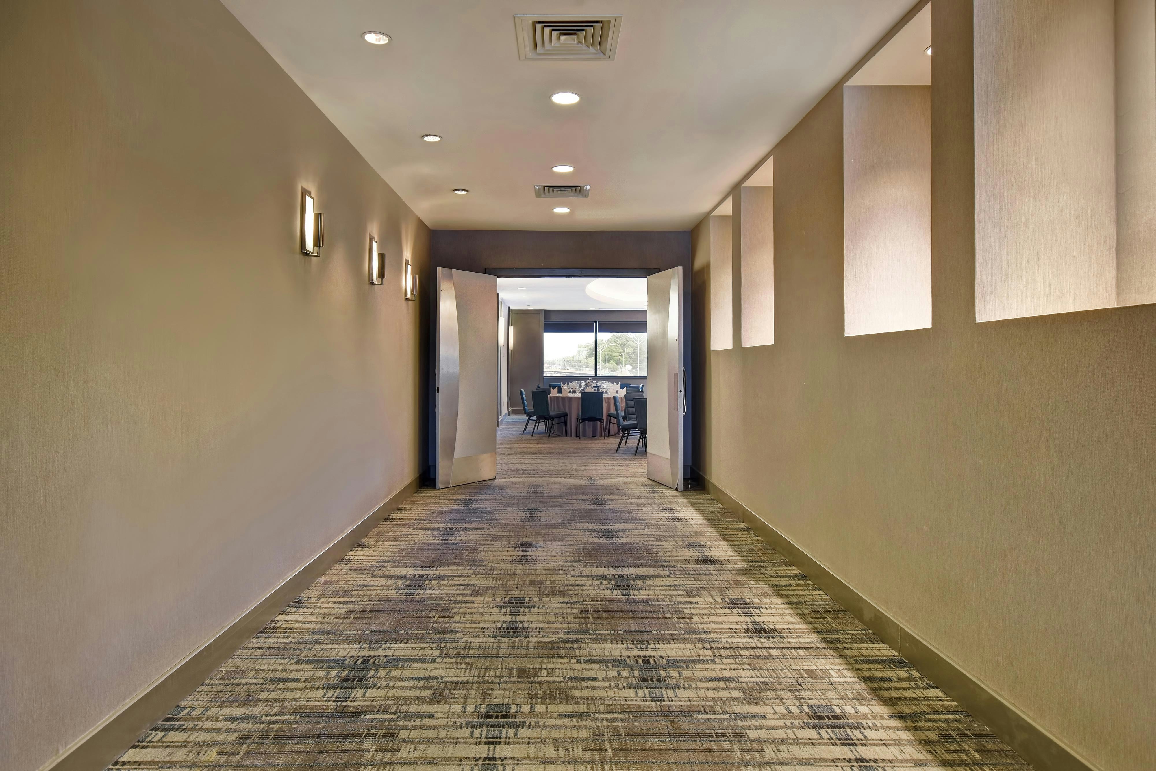 Four Points By Sheraton Boston Newton 7/47