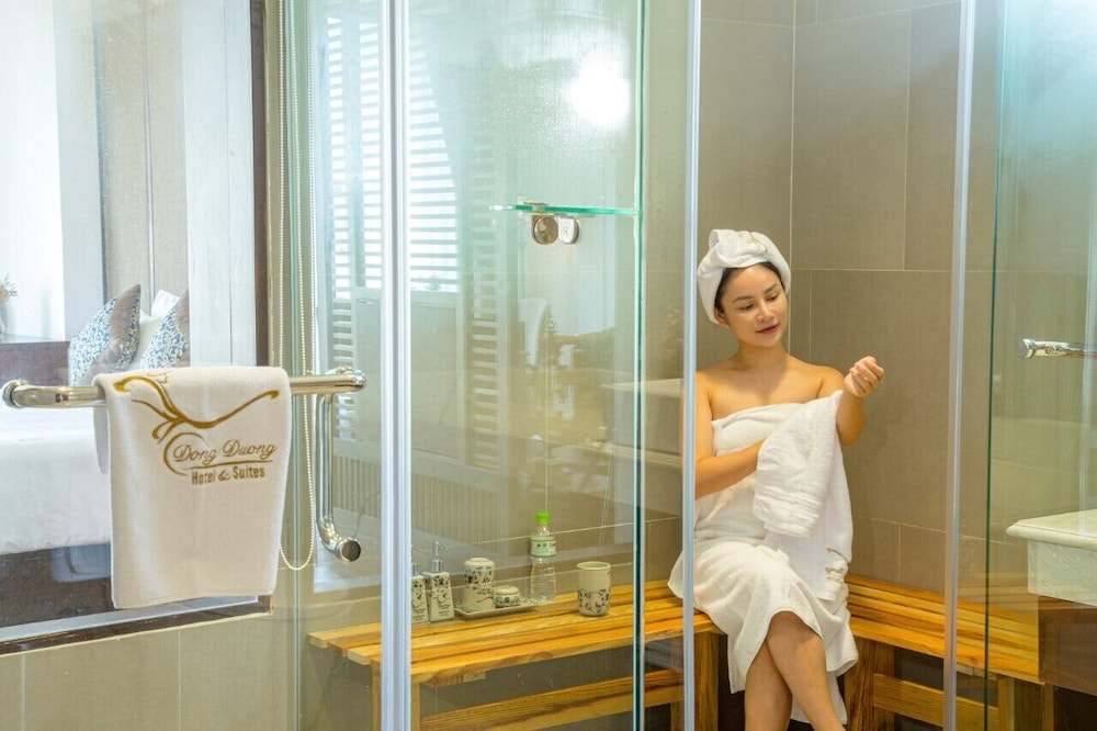 Dong Duong Hotel & Suites 10/50