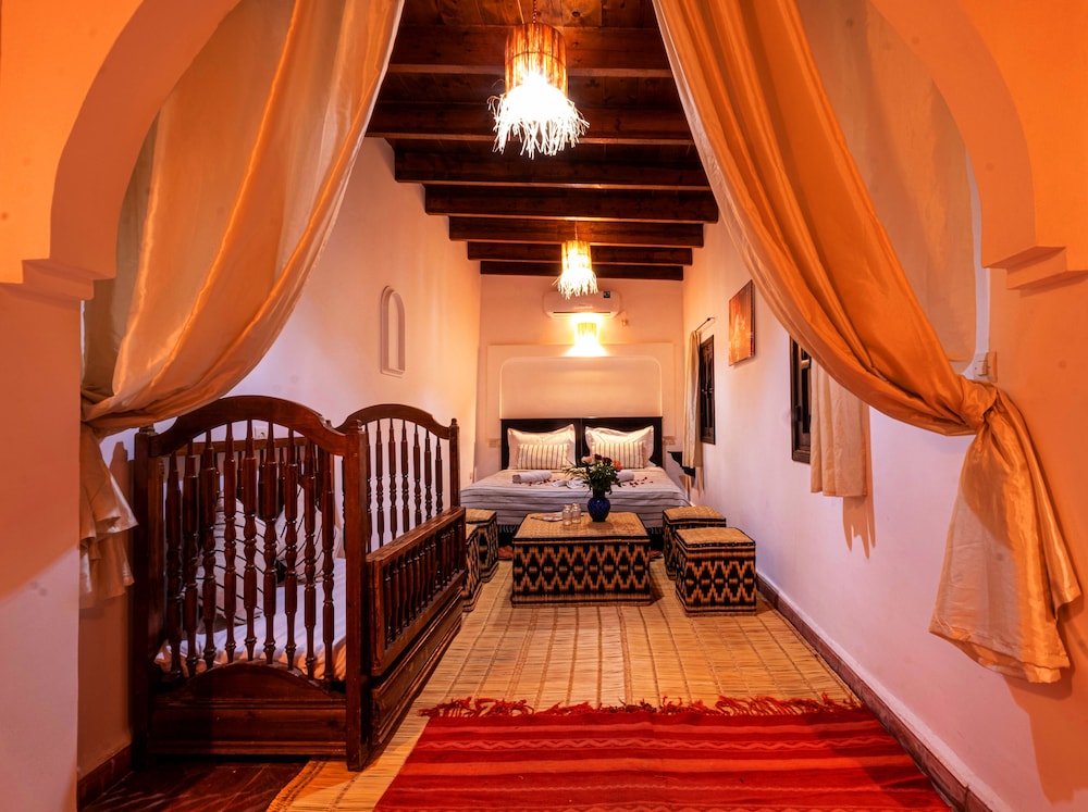 Riad Viewpoint 13/44