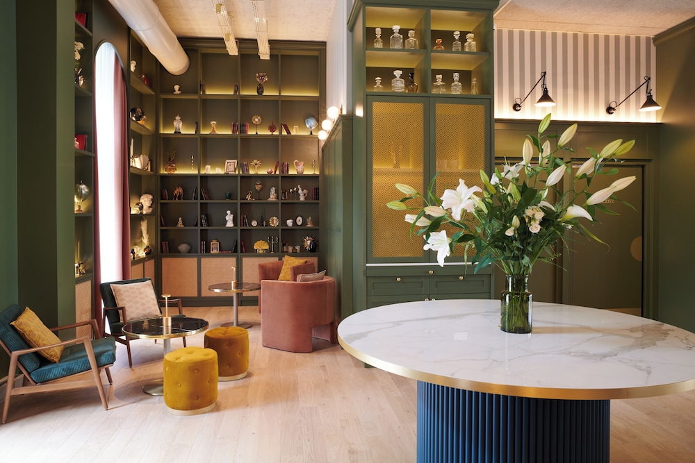 Square Lodge Hotel La Roche sur Yon - Handwritten Collection 28/46