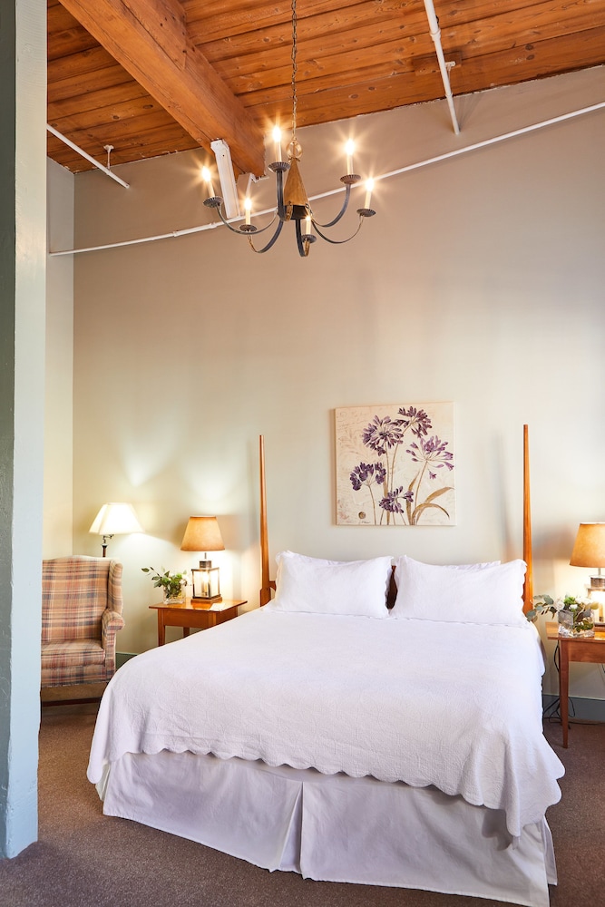 The Historic Brookstown Inn, Trademark Collection by Wyndham 21/72