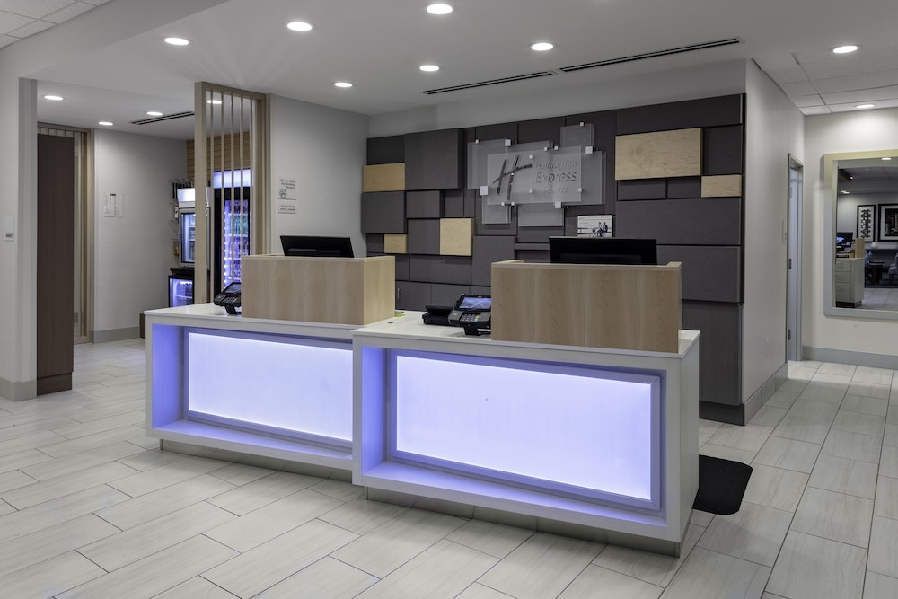Holiday Inn Express And Suites Wilmington West - Medical Park 6/60