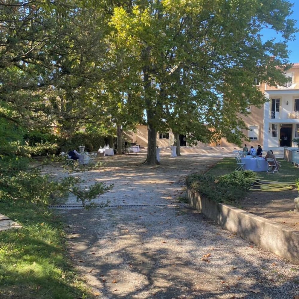 DOMAINE DE LA NERTHE- HOTEL PROVENCE MEDITERRANEE 37/50