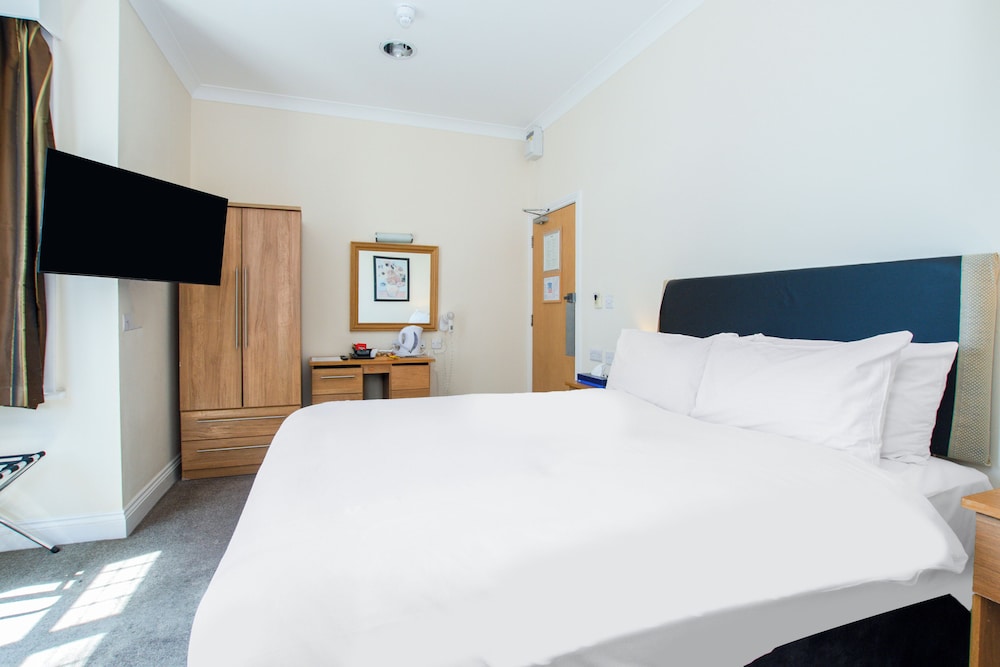 Standard Quad Room