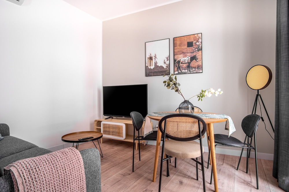 limehome Madrid Calle Ave Maria 36/50