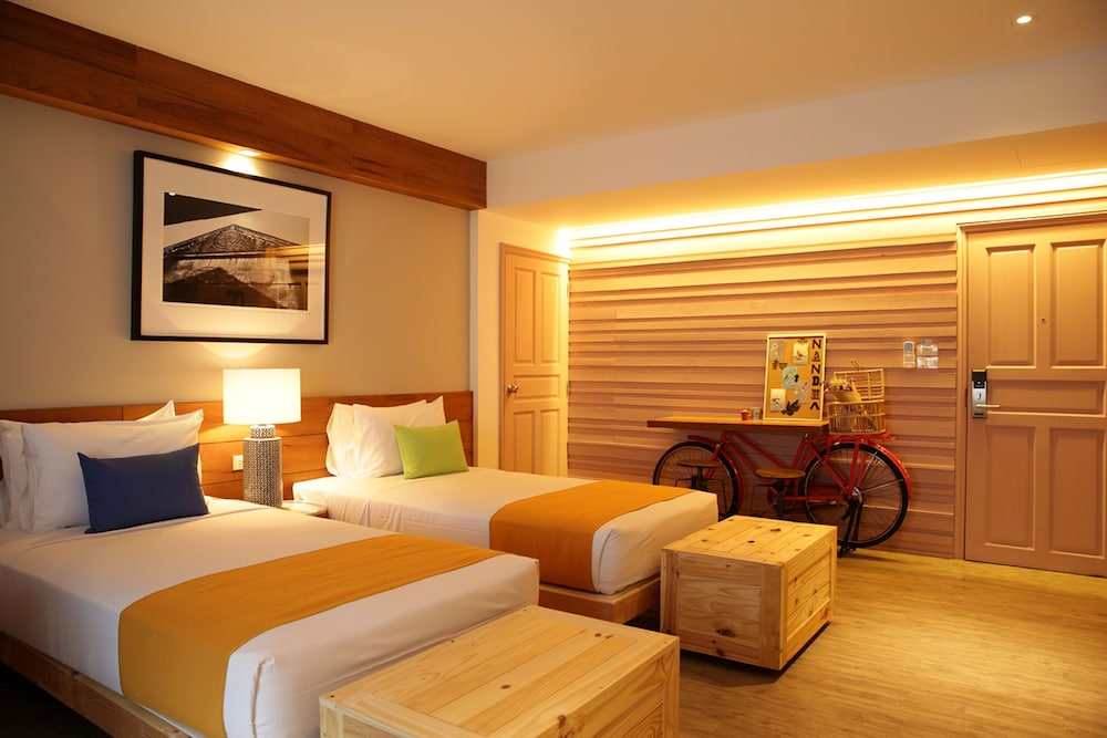 Nandha Hotel 27/71