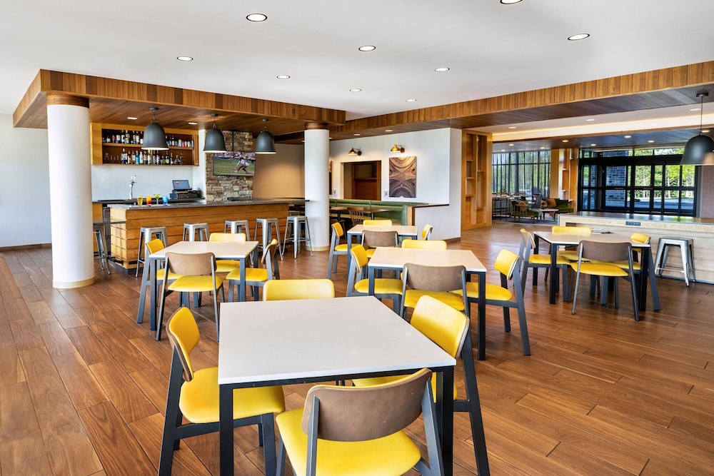 Fairfield Inn & Suites by Marriott Rome 11/15