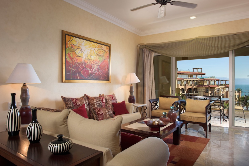 Villa La Estancia Beach Resort and Spa 28/50
