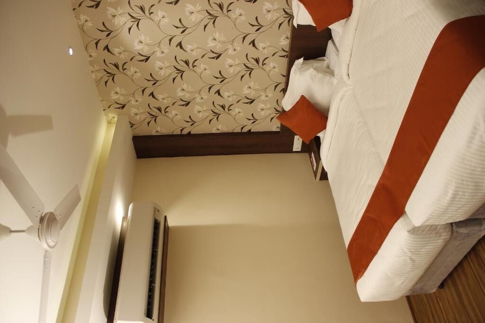 Regenta Inn Larica Ct 35/68