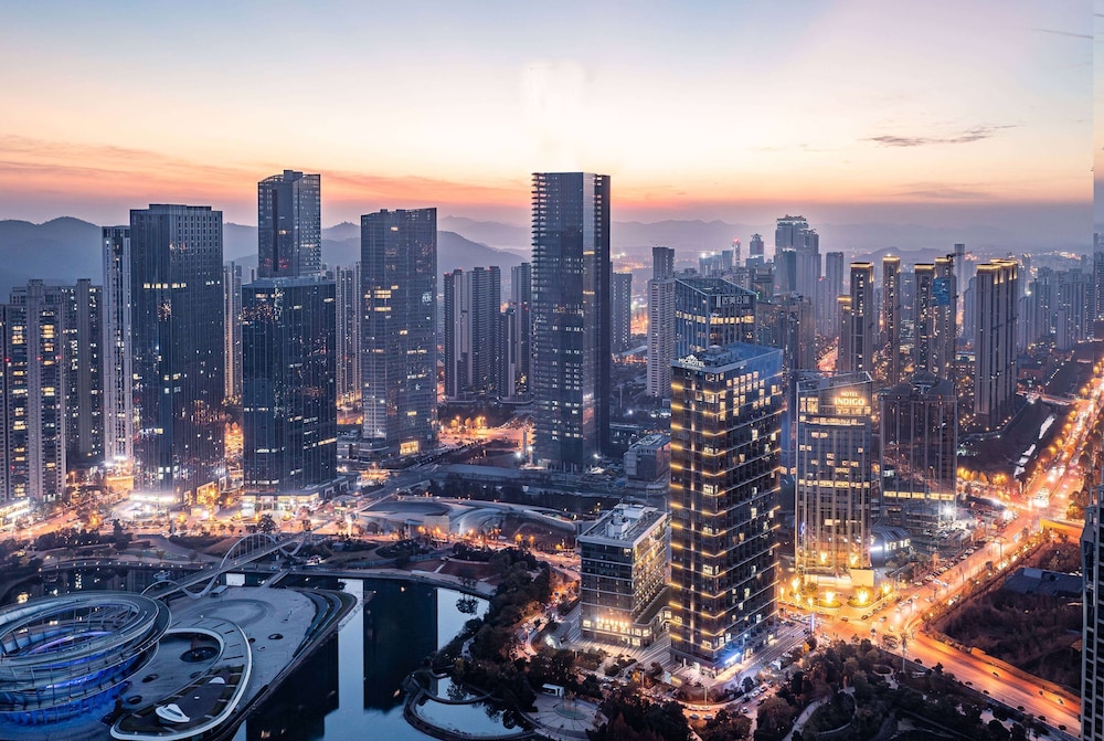 Microtel by Wyndham Changsha Meixi Lake 37/42