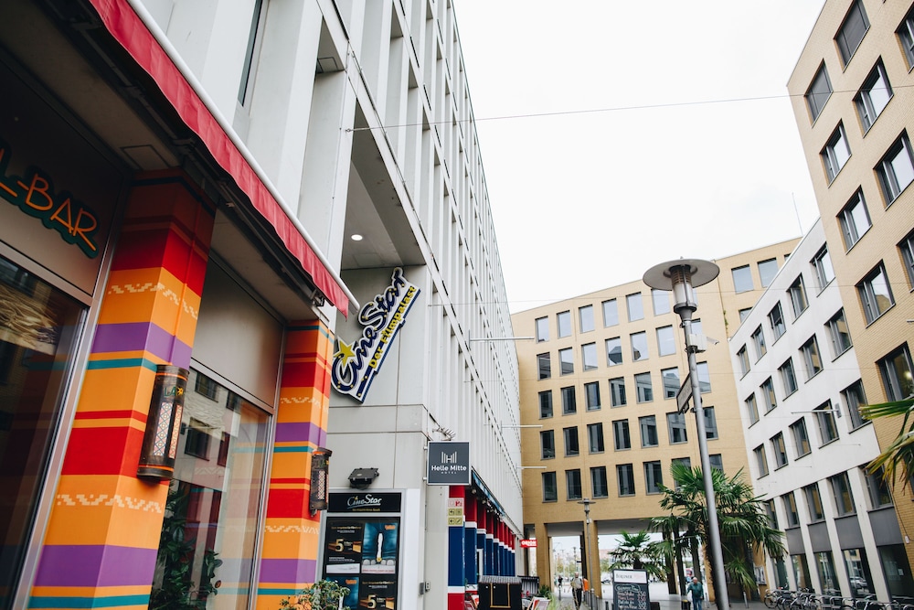 Hotel Helle Mitte Berlin 3/42