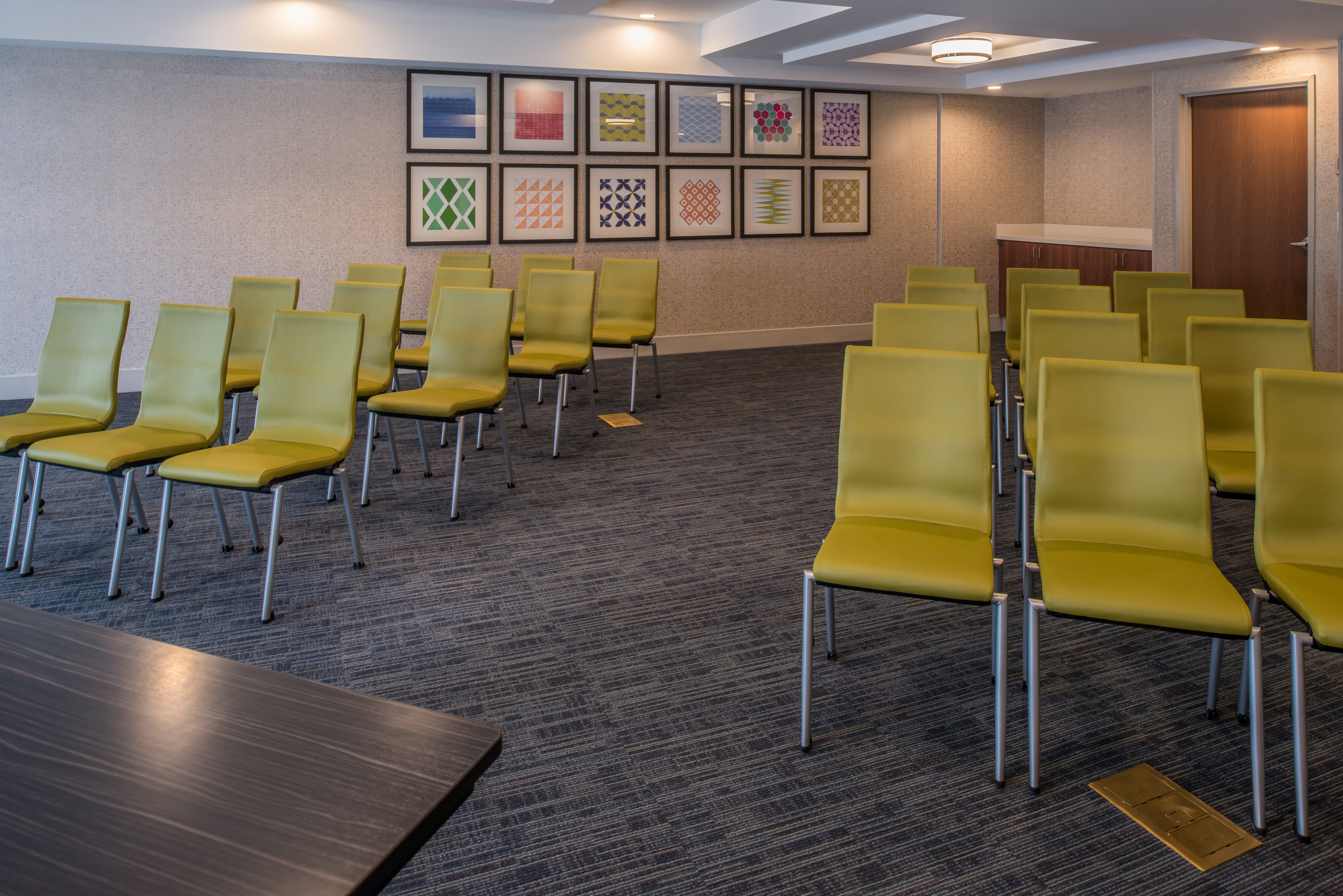 Holiday Inn Express Sierra Vista 53/76