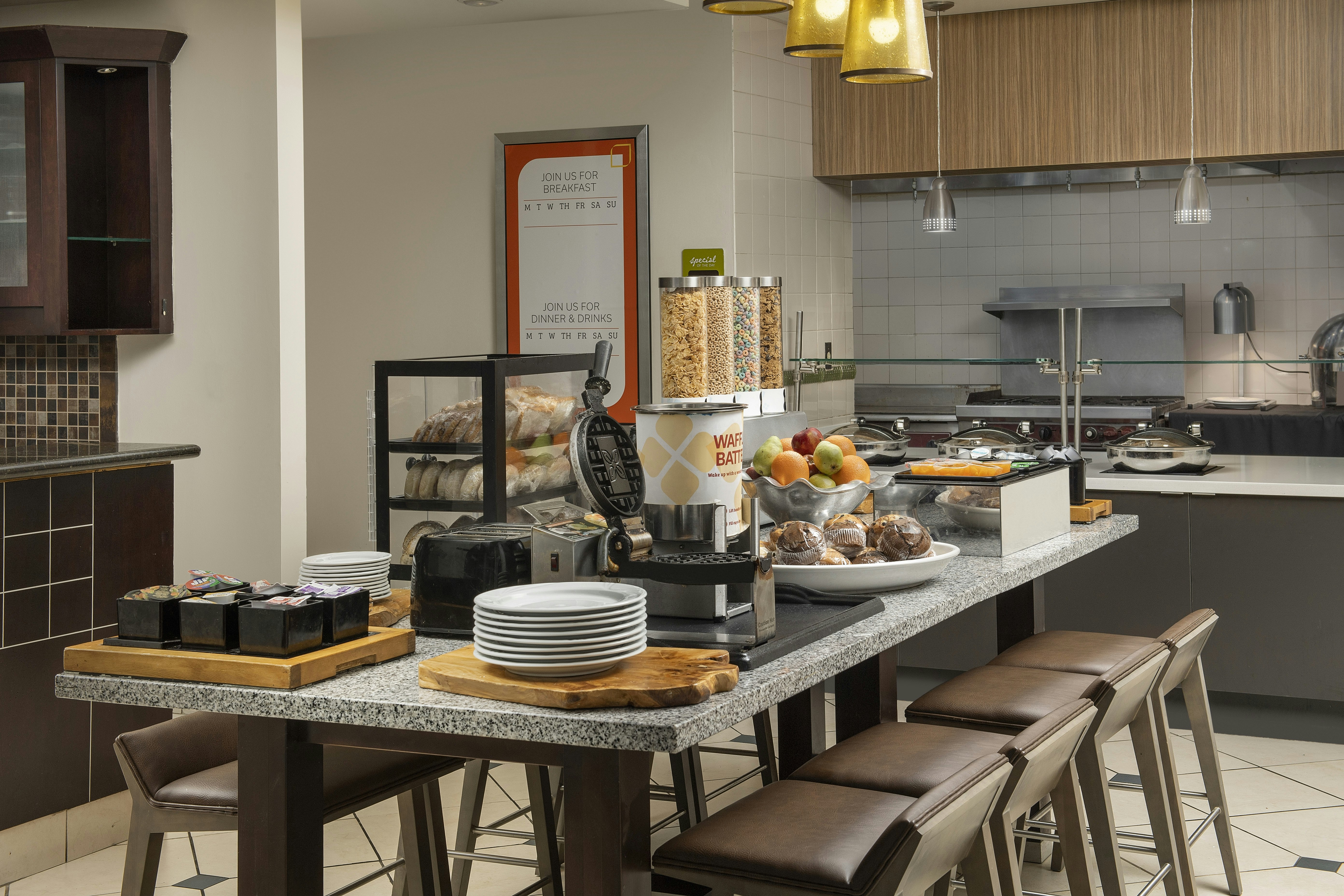 Hilton Garden Inn Dallas/Duncanville 25/48