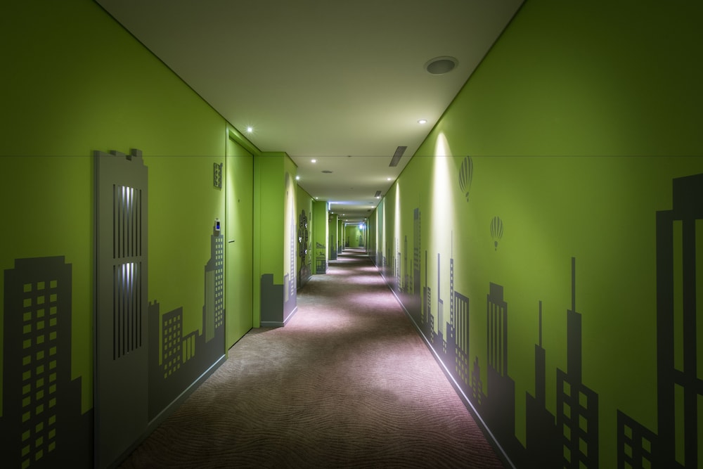 GREEN WORLD HOTEL ZHONGHUA 78/80