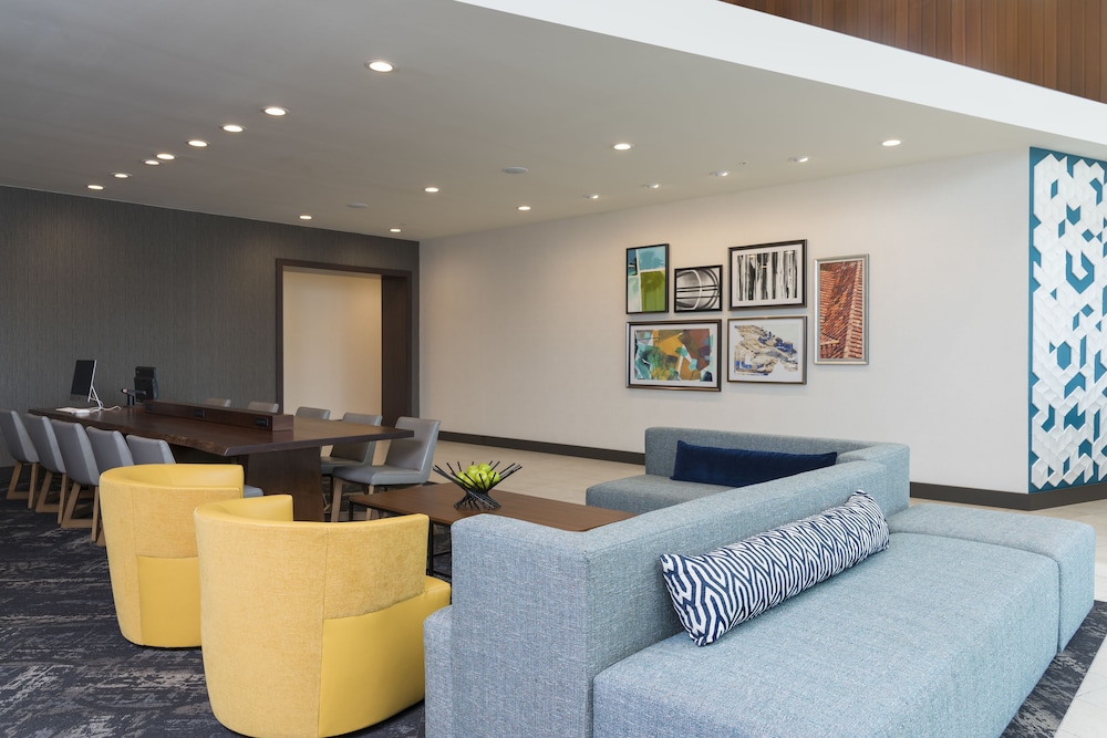 Hyatt Place Sarasota Lakewood Ranch 33/50