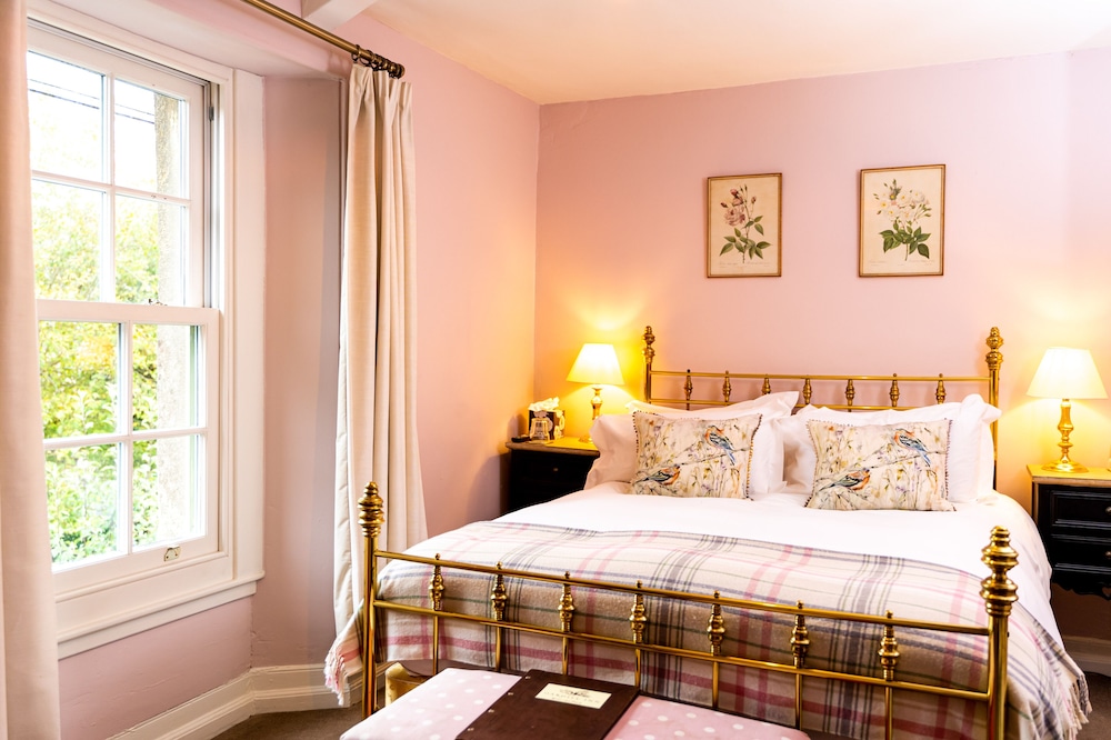 The Oakhill Inn 4/38