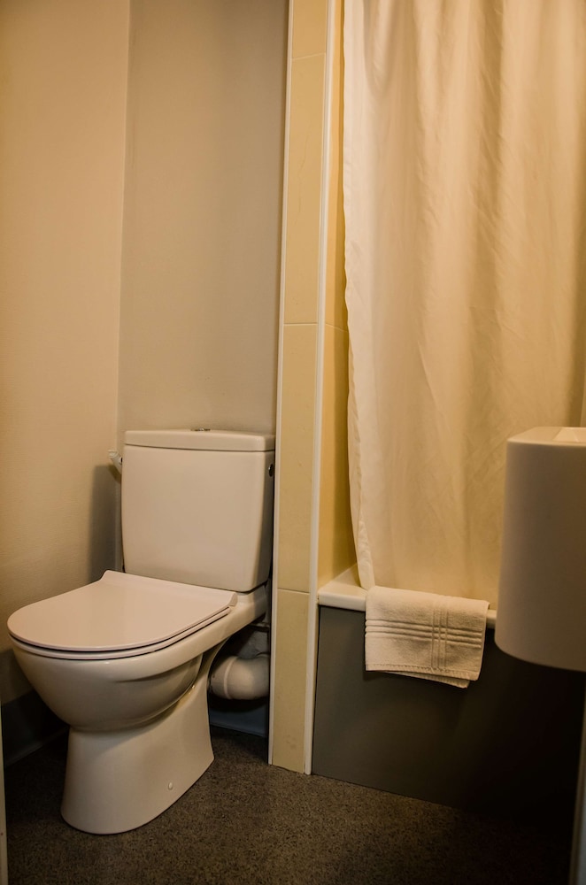 Kyriad Direct Clermont Ferrand Nord Gerzat 28/34