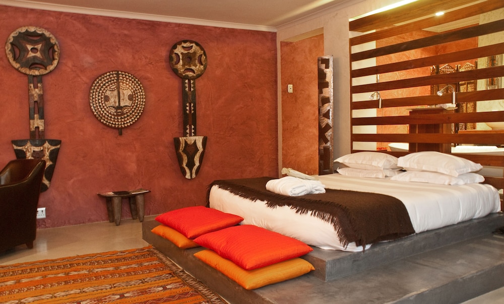 Singa Town Lodge 16/58