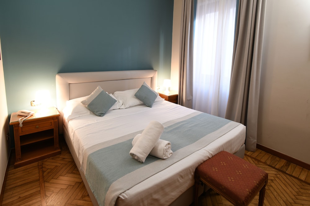 BASIC, DOUBLE BED