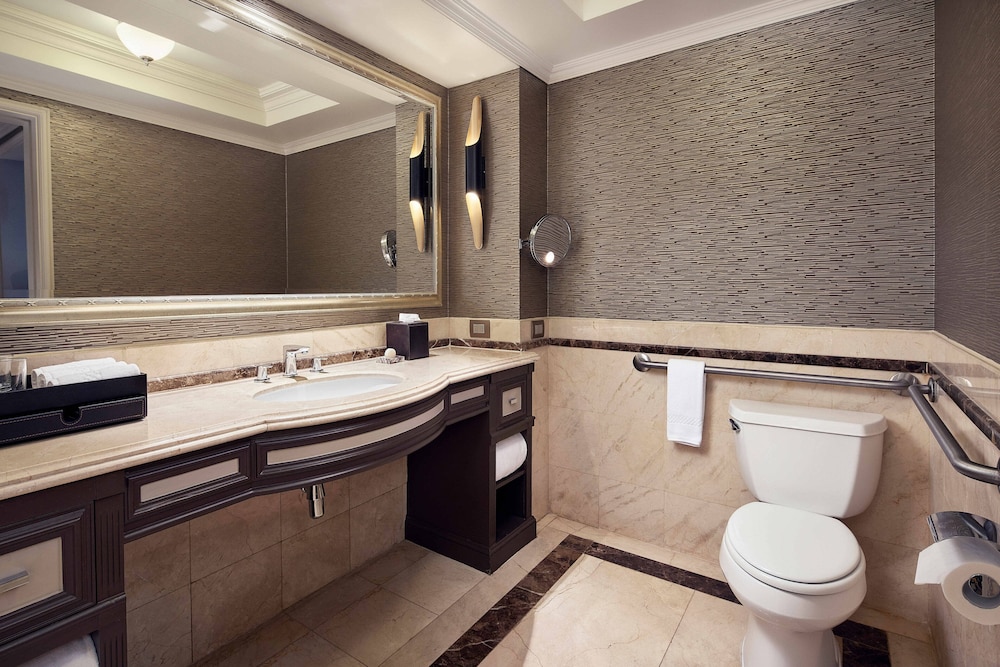 Ritz Carlton Santiago 7/43
